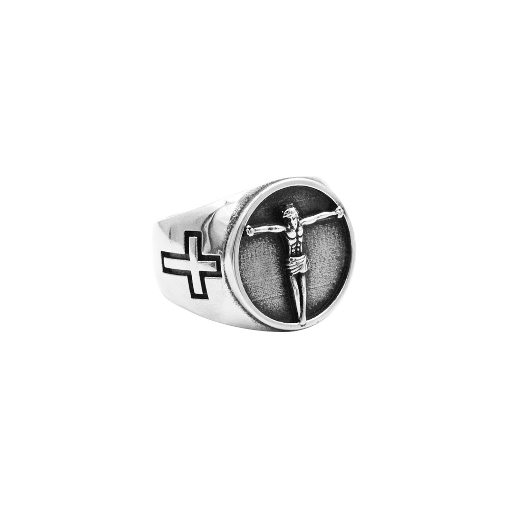 Ring Jesus with Cross at Side