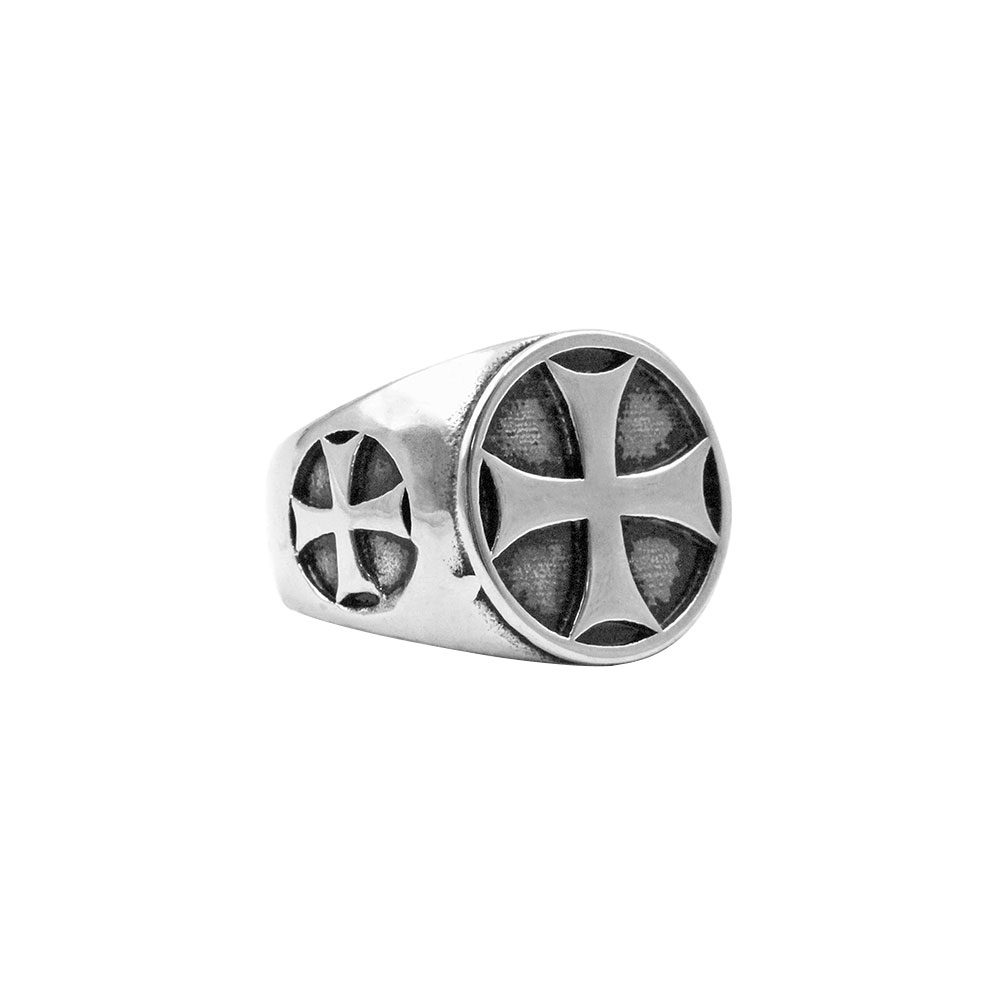 Ring with Triple Front and Side Cross