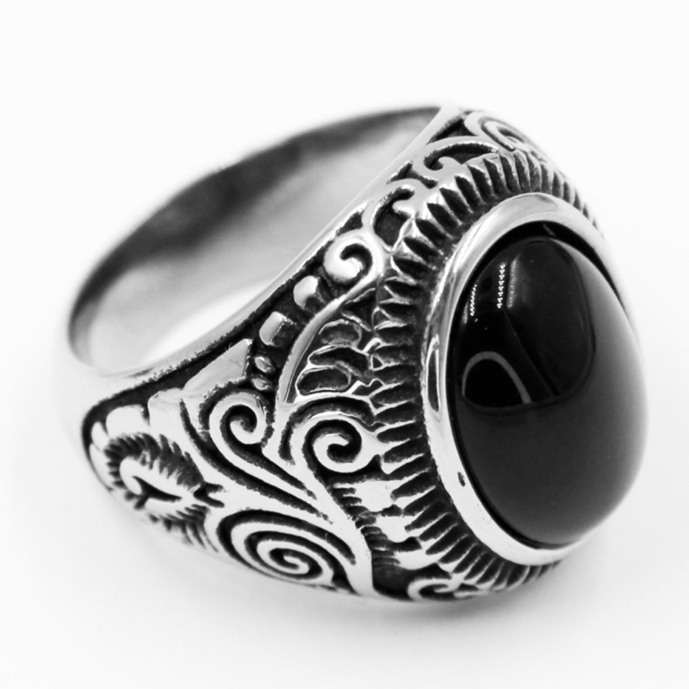 Steel Ring with oval BlackGem