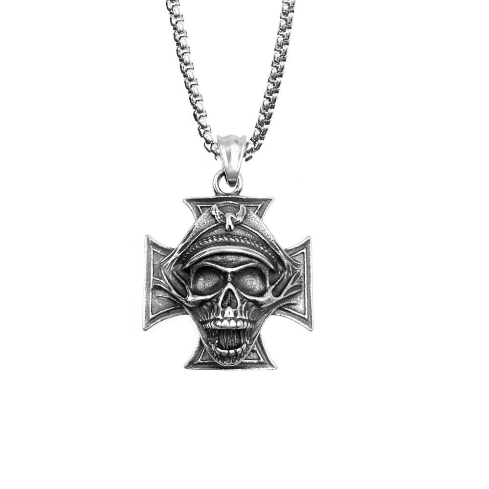 Necklace with Alien Medal